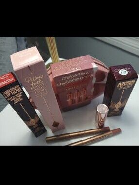 Charlotte Tillbury Pillow Talk Beauty Bundle|Lip + Glow Set